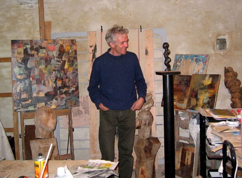 Patrick Rocard dans son atelier